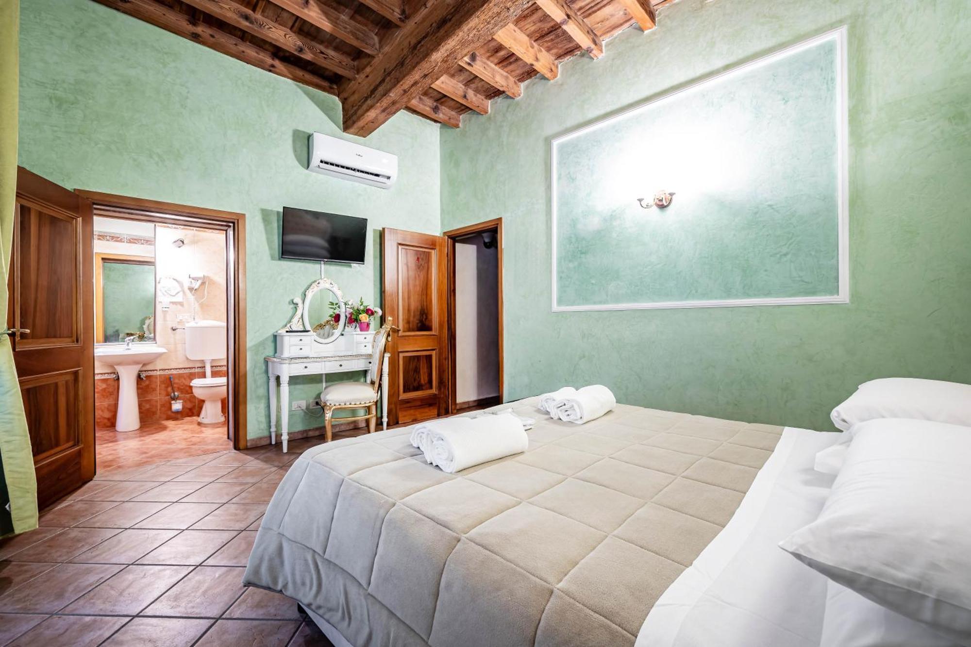 Katti House - Florence's Center 2* Florence